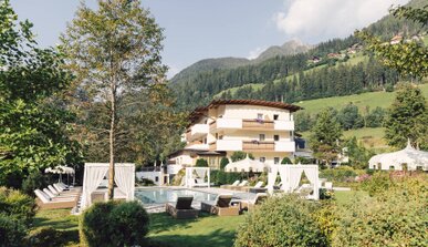 Alpenpalace Luxury Hideaway
